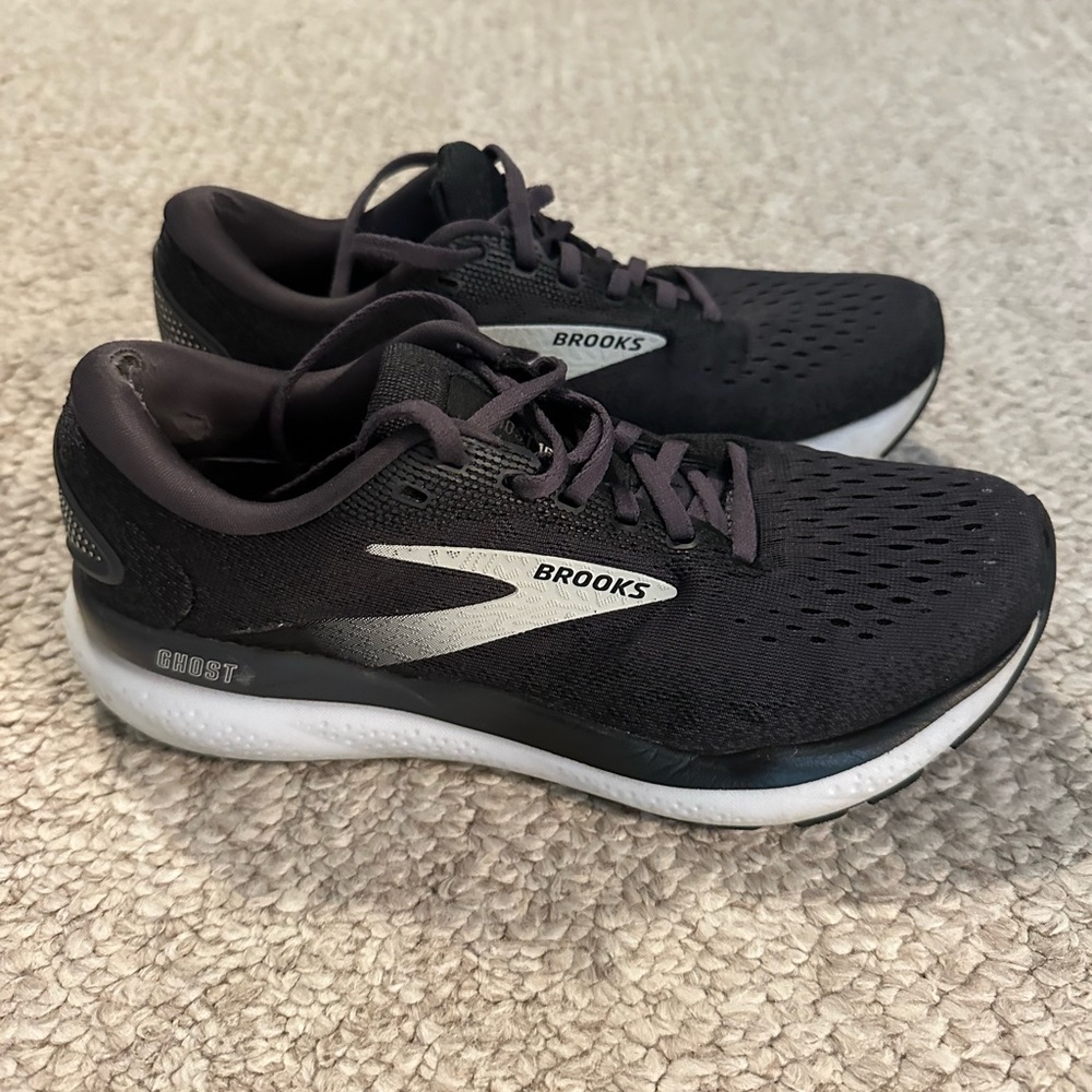 Brooks Black and Silver Athletic Shoes